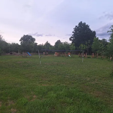 Ingerichte Safaritent Camping